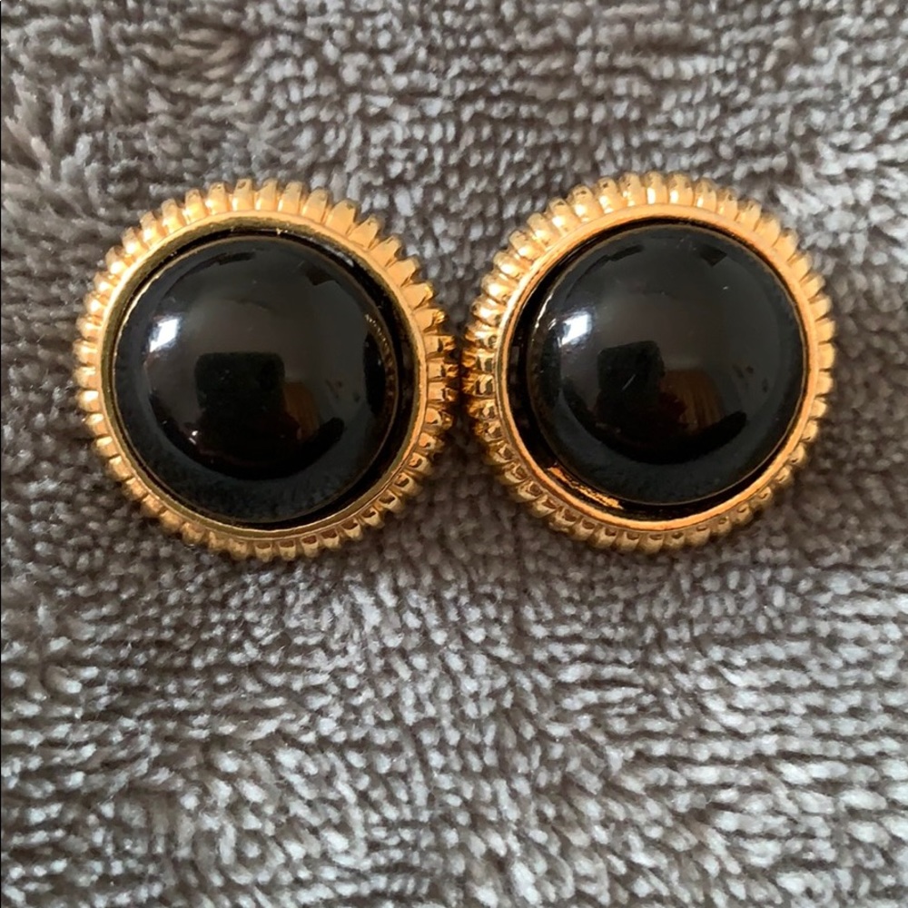 Round Earrings
